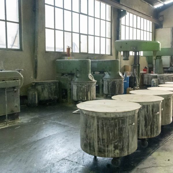 تولیدی کاغذ دیواری پلاستر